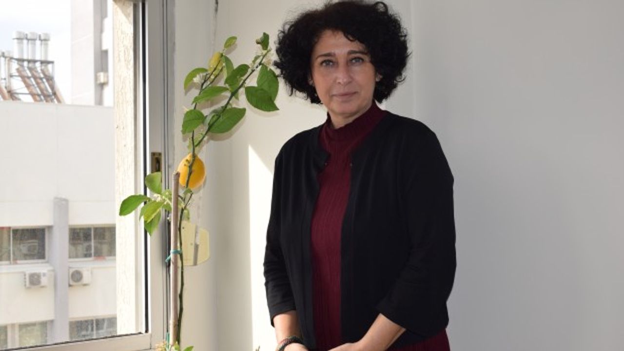 21. yüzyılın Hypatia’sı Neptün Soyer’le A’dan Z’ye: 'Kadınlar için mücadele ediyorum!'