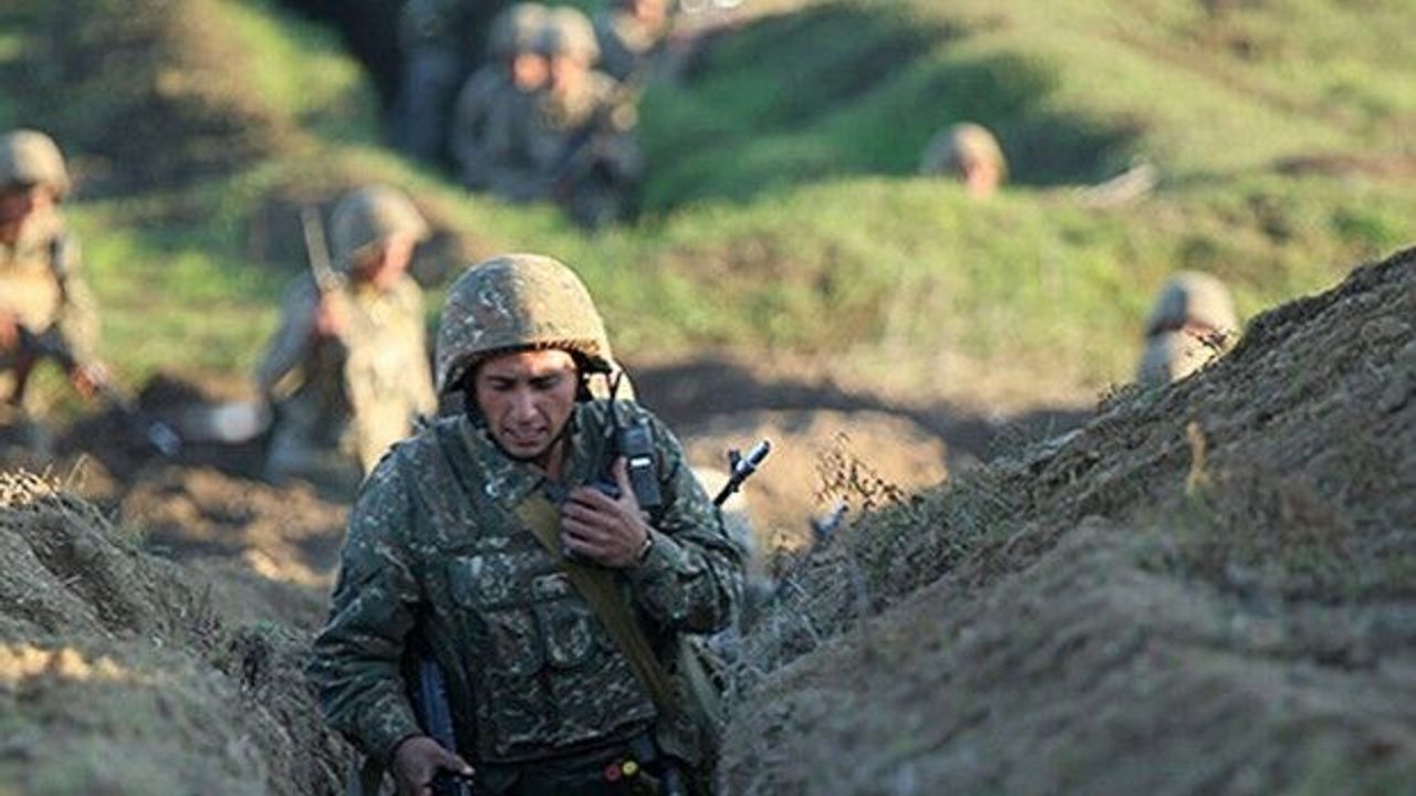 Azerbaycan: Ermenistan’a ait bir askeri araç imha edildi