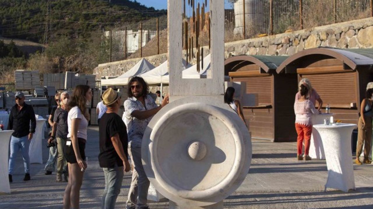 Karşıyaka’da Taş Heykel Sempozyumu sona erdi