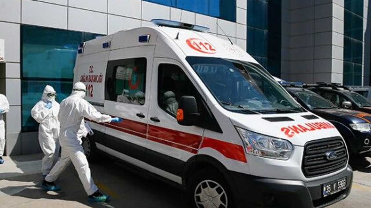 112 Acil Servis çalışanları salgına karşı fedakarca görev yapıyor