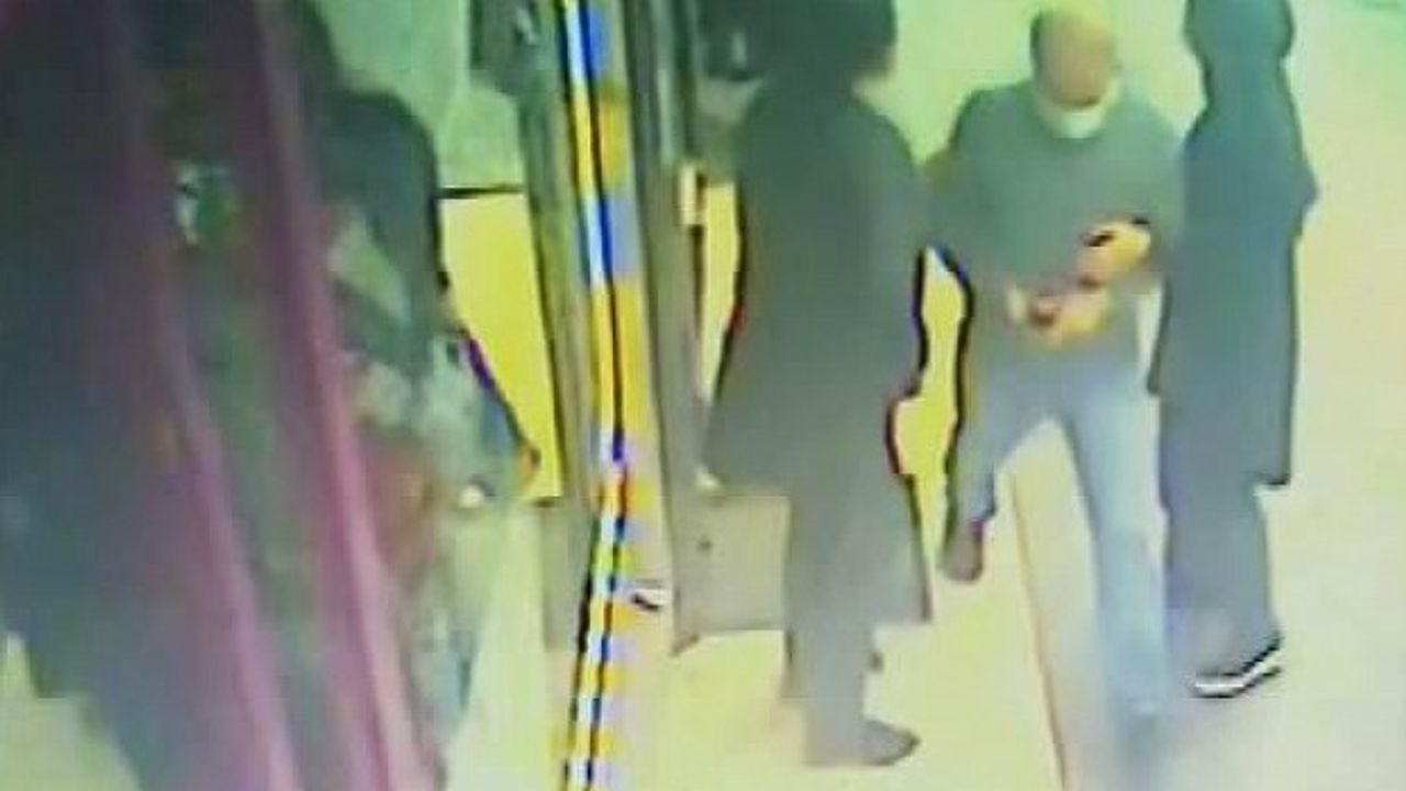 Kağıthane'de kuyumcuda dehşet! Boğazından ve karnından bıçakladı