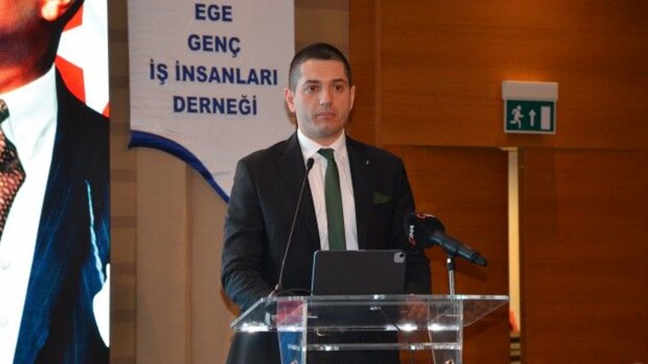 EGİAD'ın yeni başkanı Alp Avni Yelkenbiçer oldu