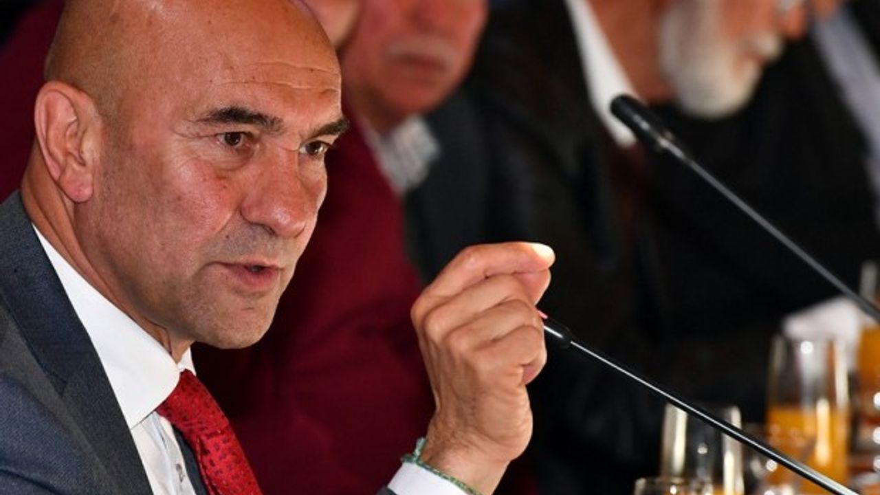 Uçak gemisinin İzmir'de söküleceği iddia edilmişti... Soyer: Bakanlık henüz  izin vermedi!