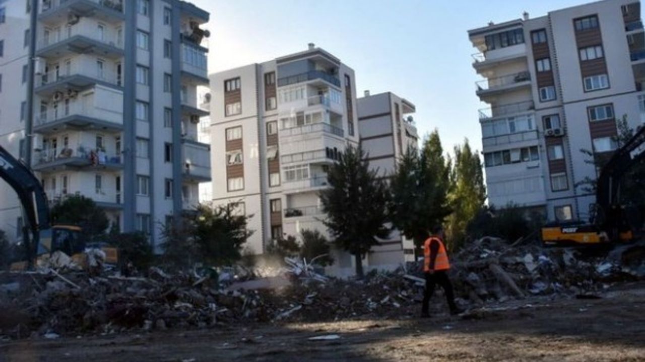 İzmir depreminde yıkılan Yağcıoğlu Apartmanına ilişkin iddianame kabul edildi