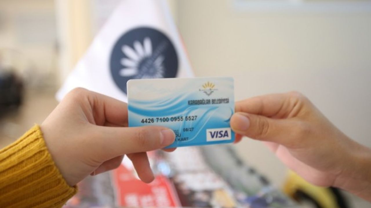 Karabağlar'da bir elin verdiğini diğer el görmüyor!