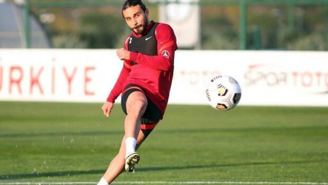 Göztepe'nin yıldızından kötü haber! A Milli takımda sakatlandı