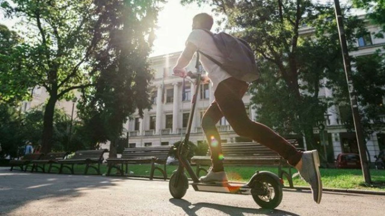 Yeni yasak kararı! E-scooter’da kurallar değişti