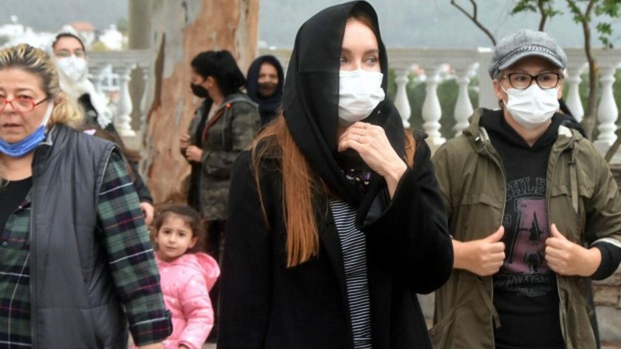 Eski manken Ebru Şallı'nın acı günü