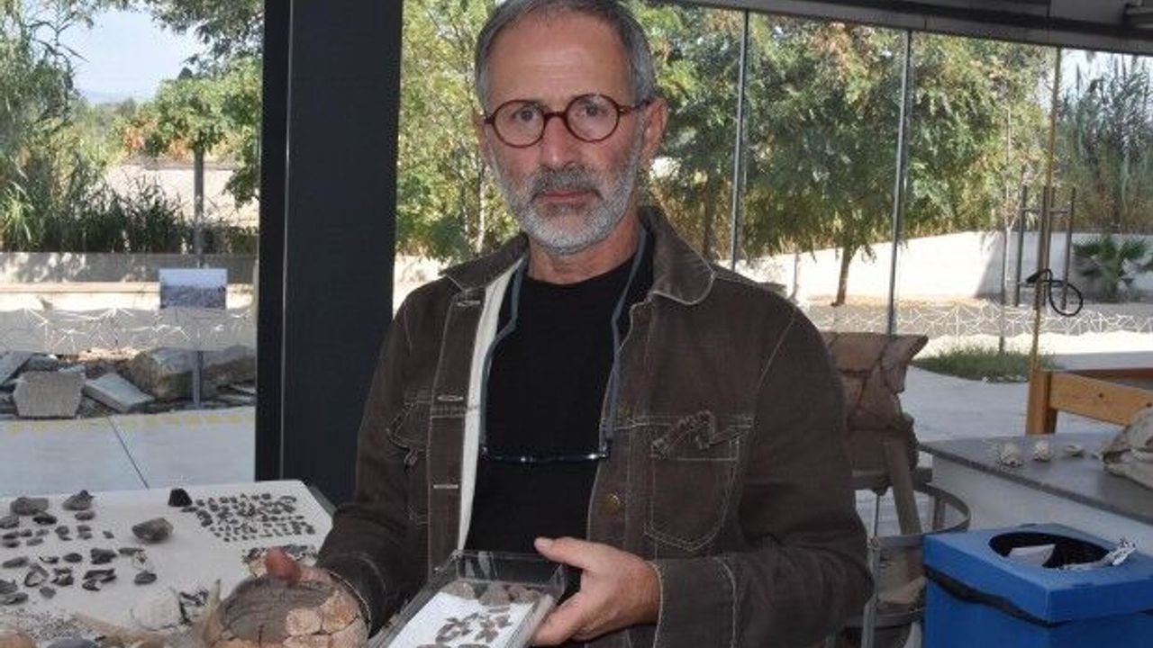 İzmir'in ilk kadınları da takıyı seviyormuş