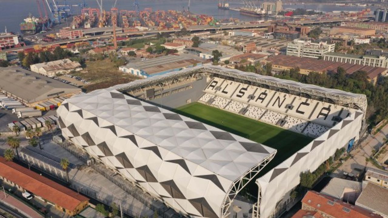 İzmir takımlarında bayram havası! Son 5 yıl içinde 4 yeni stadyum