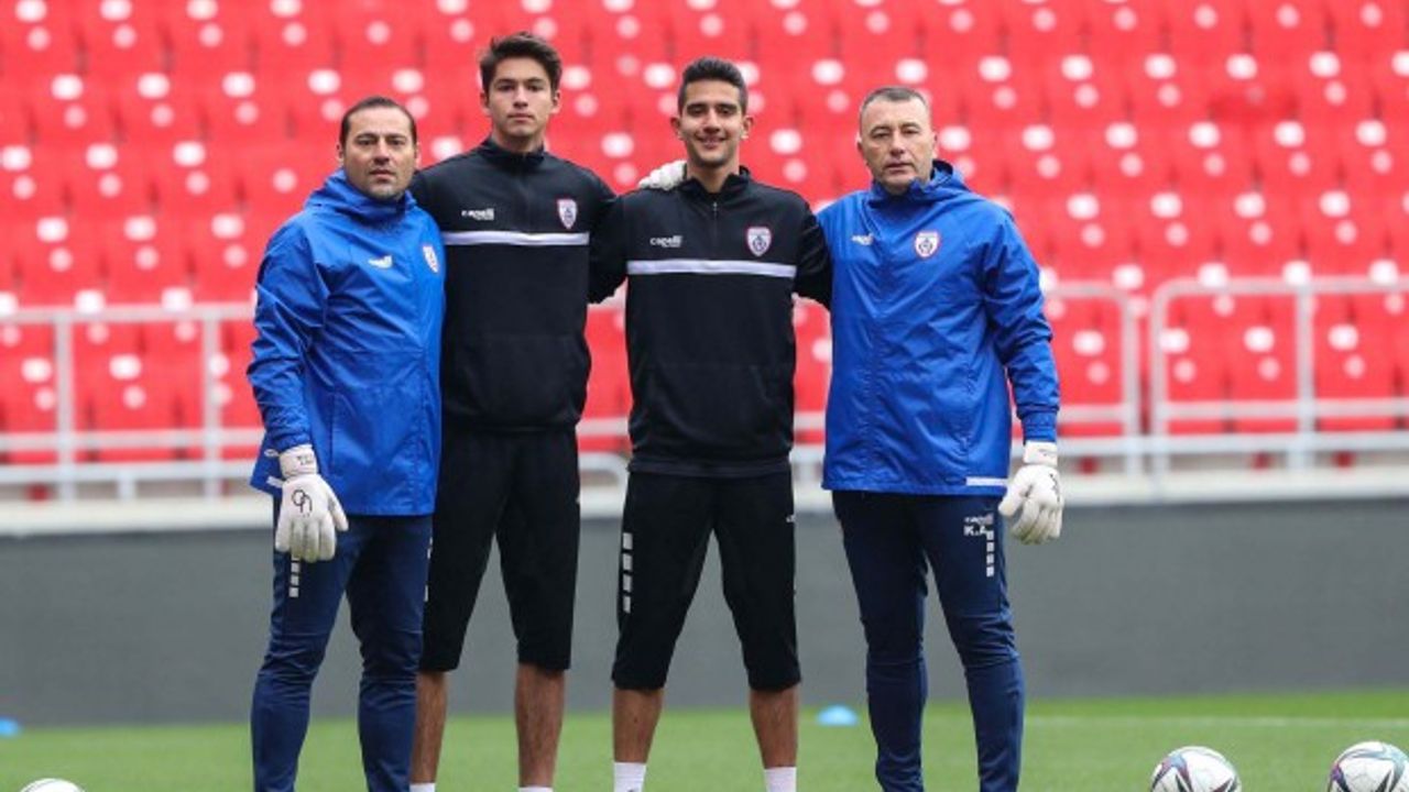 Altınordu'nun genç eldivenleri ışık verdi