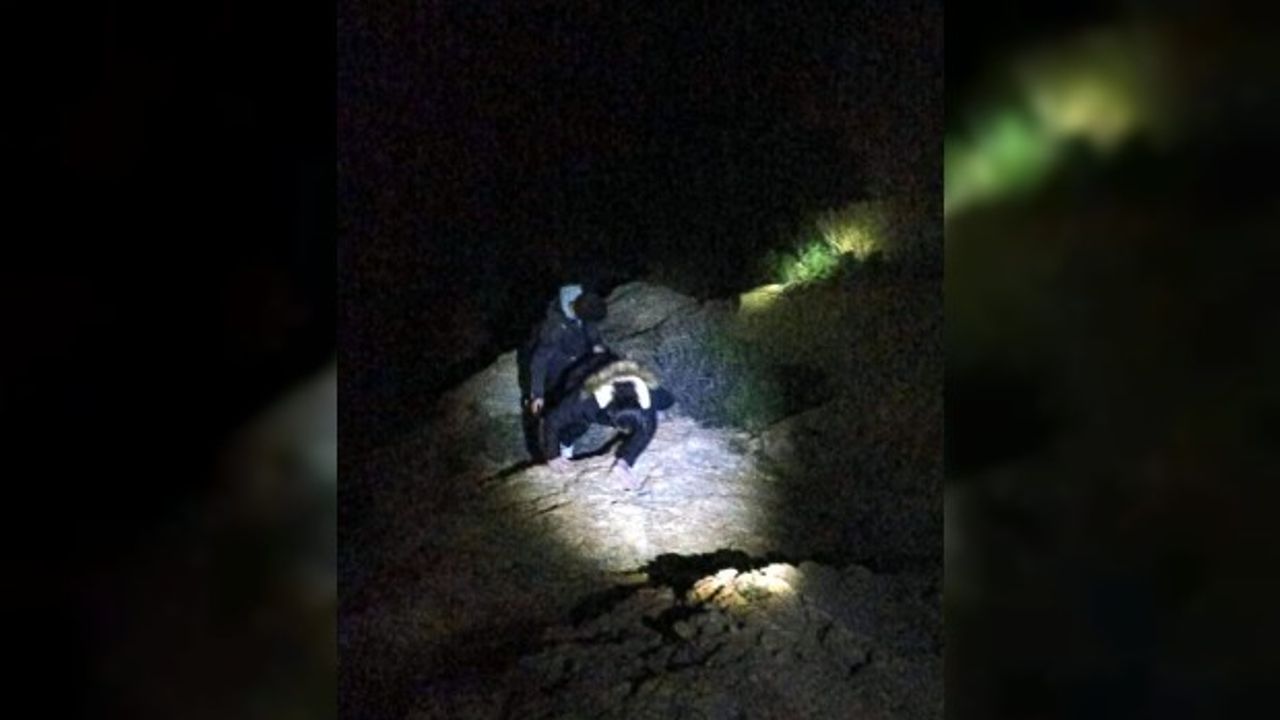 İzmir'de İHA destekli operasyon! 226 göçmen ile 10 organizatör yakalandı