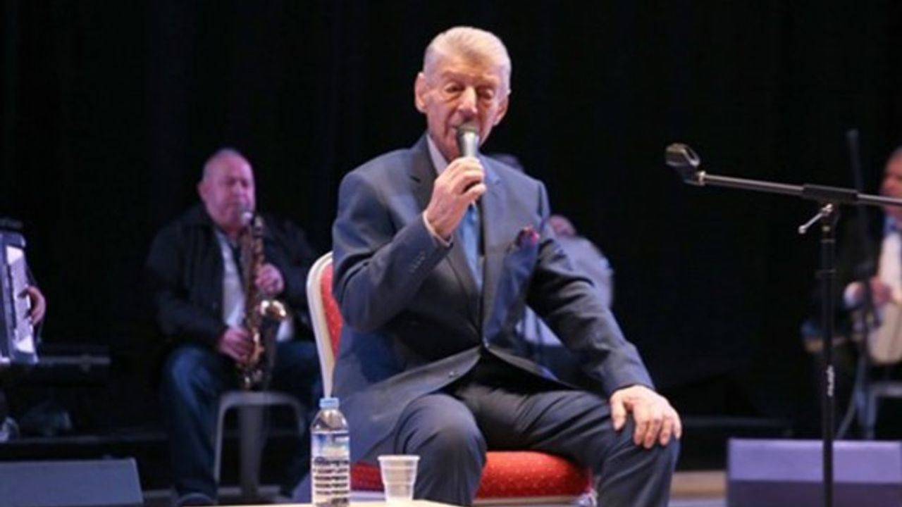 Usta sanatçı Arif Şentürk yoğun bakımda