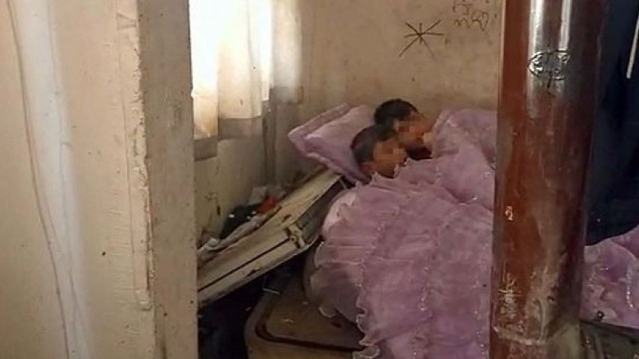 Düzce'de çöp evde bulunan 3 çocuk korumaya alındı