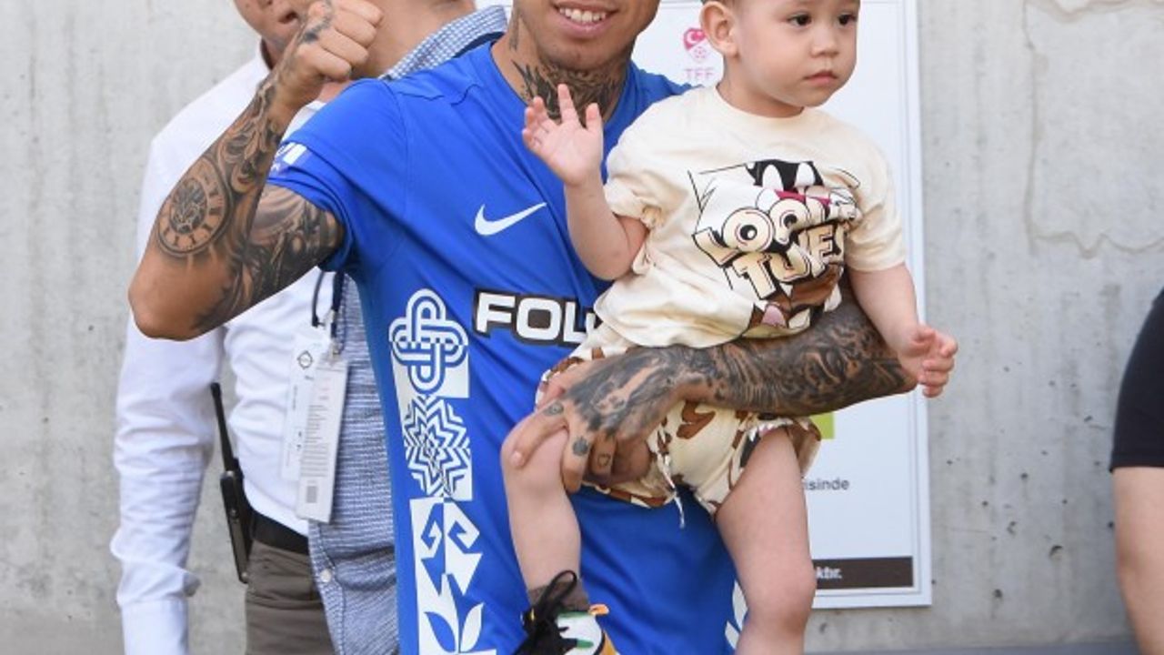 Altay'da Rodriguez için son gün