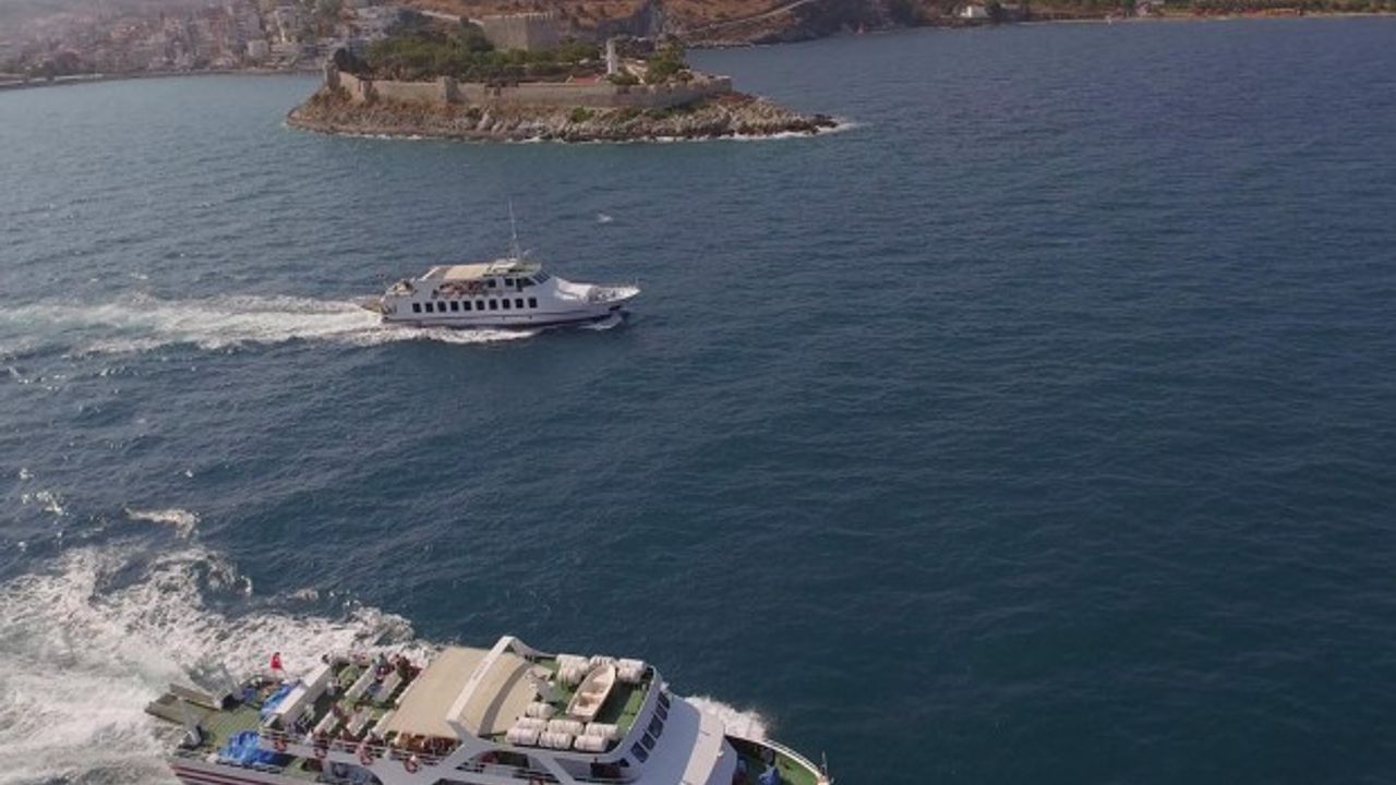 Yunan adalarına feribot seferleri tam kapasiteye çıkarıldı!