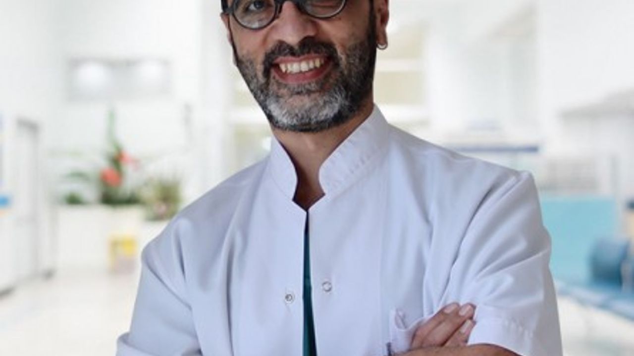 Göz Hastalıkları Uzmanı Op. Dr. Onur Aydın uyardı: Sahte güneş gözlüğü takacağınıza hiç takmayın!