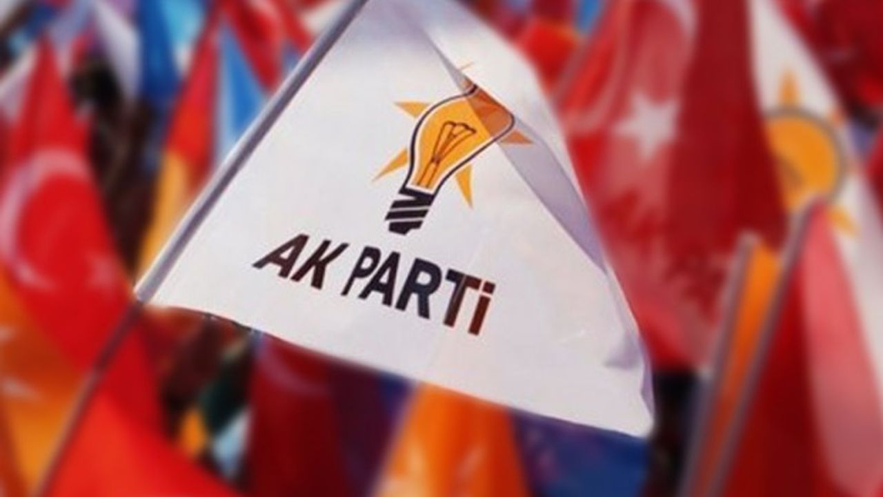 AK Parti İzmir Milletvekillerinden ‘yaz’ mesaisi: 20 yıllık başarımızı anlatacağız!