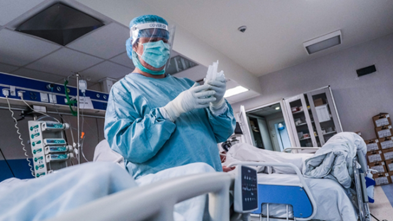 Hastaneye başvuran 100 hastadan 50'si pozitif: 'Sonbaharda maske takacakmışız gibi duruyor'