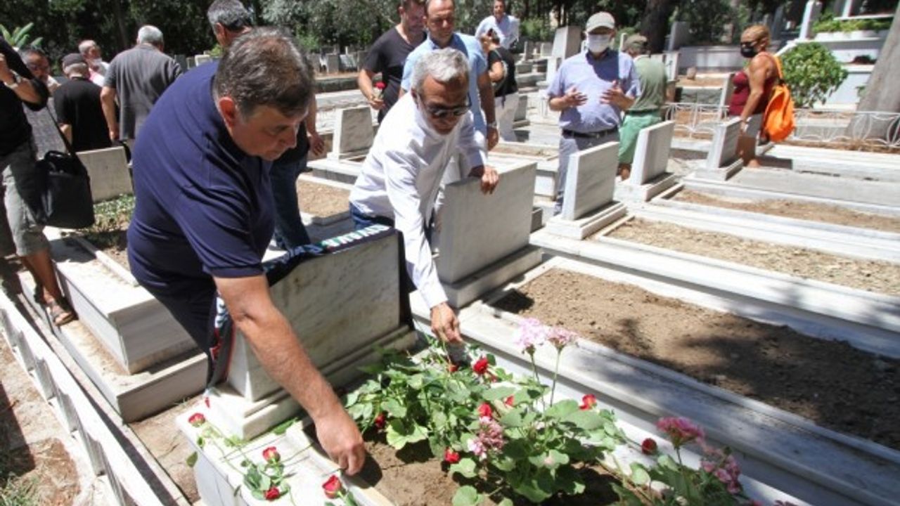 Karşıyaka efsane Kaptan Erol Baş’ı andı