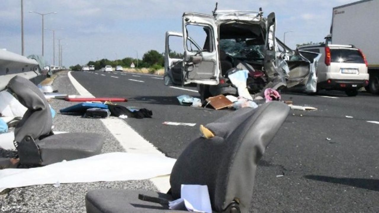 Tekirdağ'da feci kaza! Aynı aileden 4 kişi hayatını kaybetti