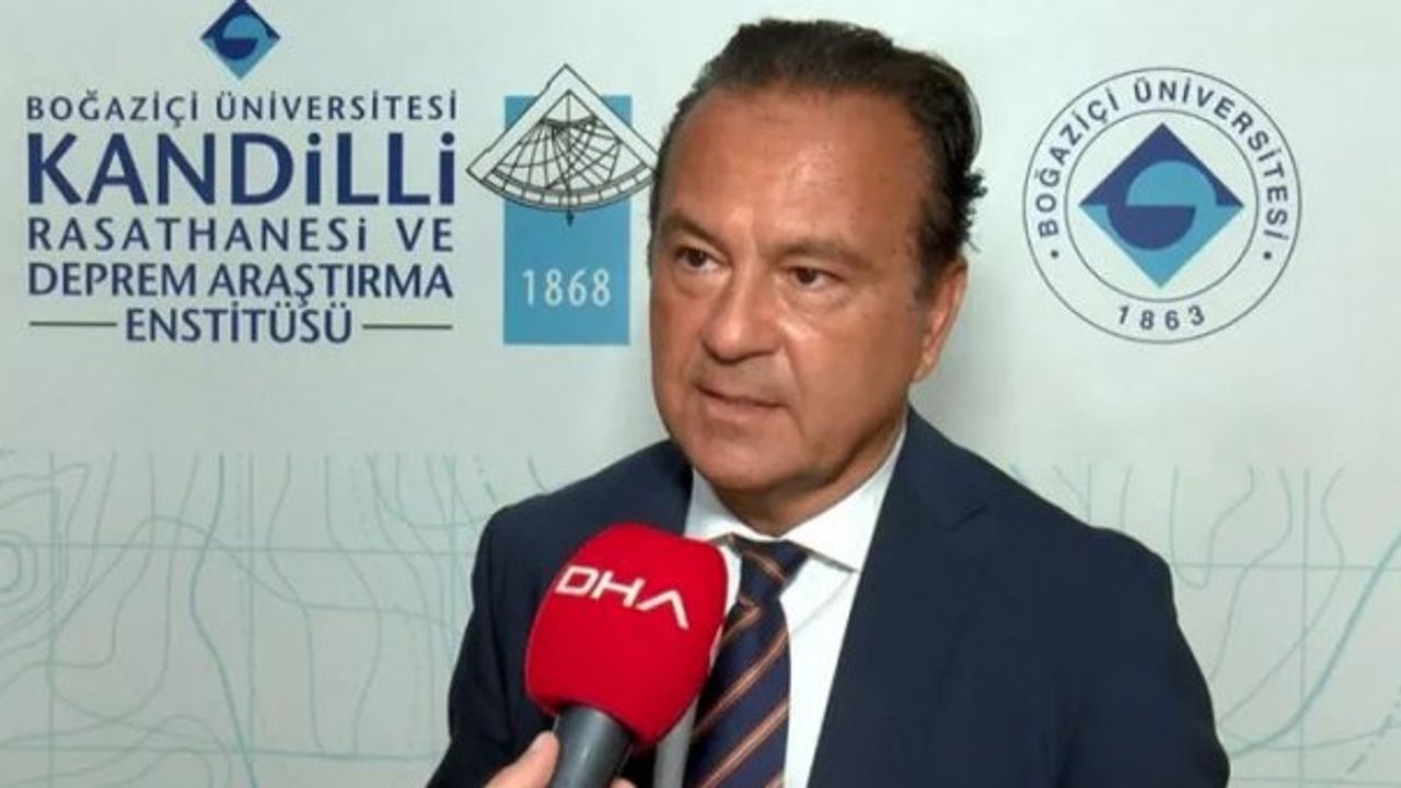 Kandilli Rasathanesi Müdürü Özener'den 'deprem' açıklaması: Büyüklüğünün 7.0 - 7.2 olabileceğini biliyoruz