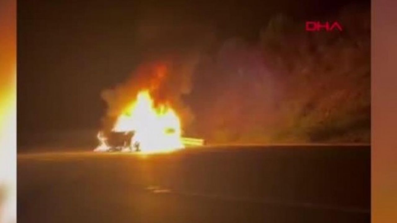 Sosyal medya fenomeni Harun Taştan'ın otomobili yandı