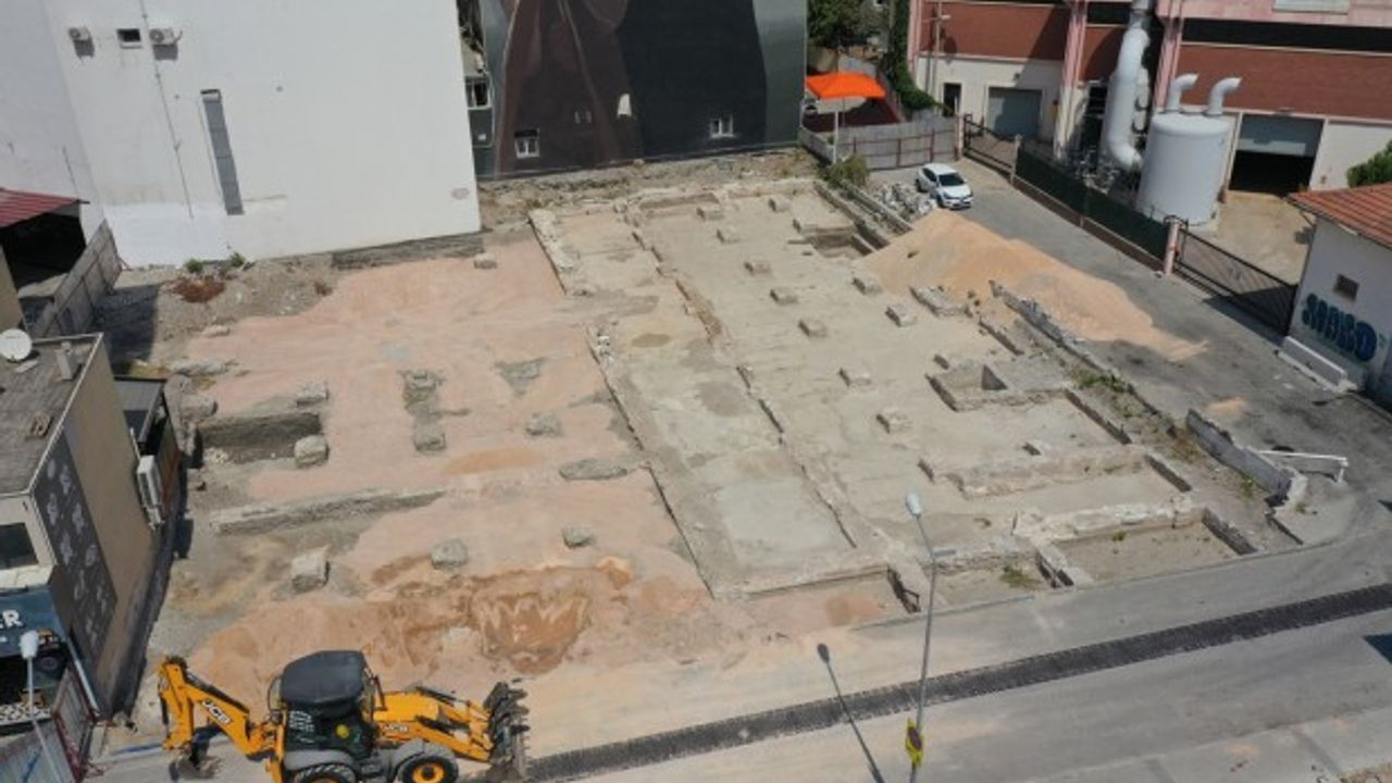 Yeniden inşa edilen İzmir İktisat Kongresi'nin tarihi binası 100. yıla yetişecek