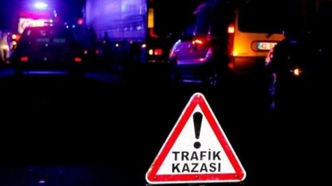 İzmir'de acı son! Duvara çarpan motosikletli hayatını kaybetti