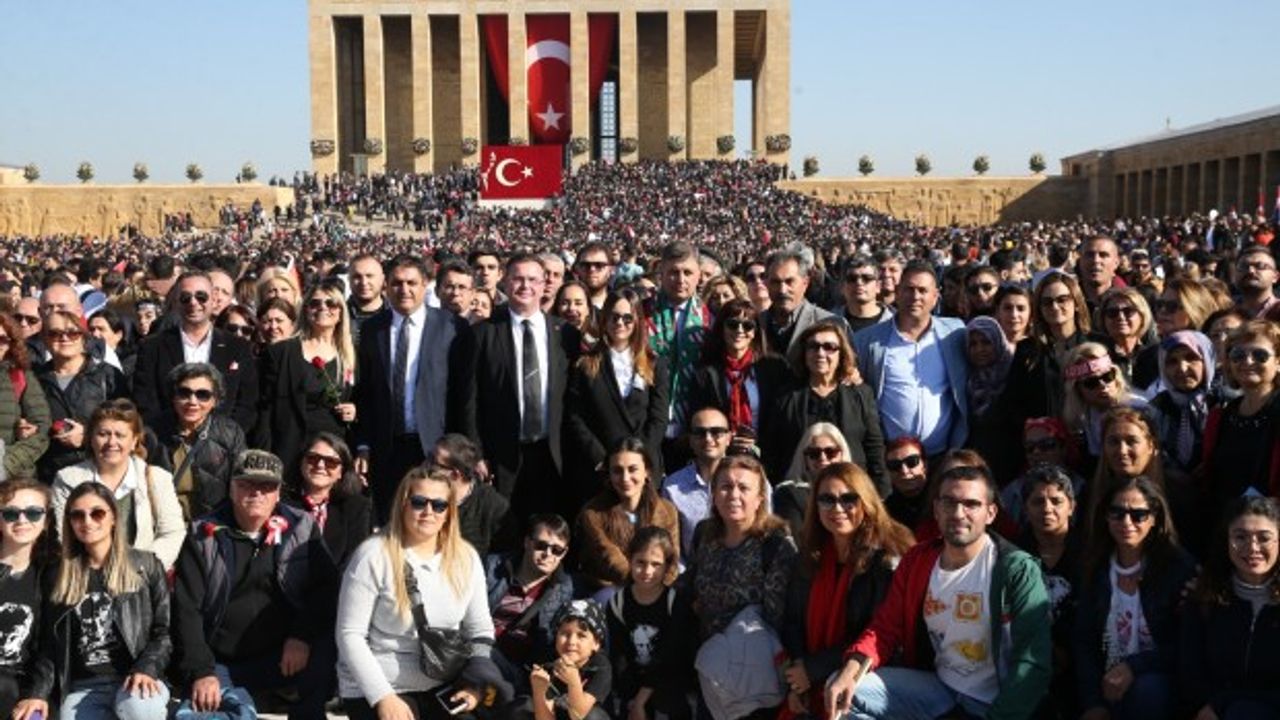 Karşıyaka'da 10 Kasım'a özel sanal tur