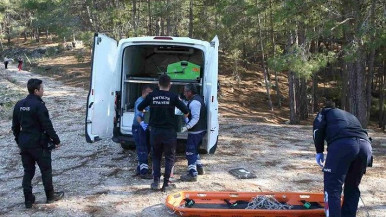 Kayıp olarak aranıyordu! Elif Emeksiz'den acı haber