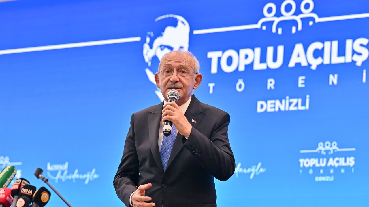Kılıçdaroğlu, Denizli'de konuştu: Türkiye yol ayrımında