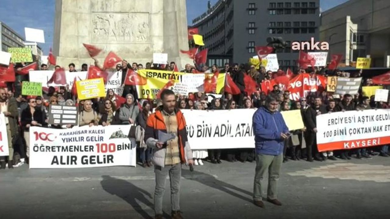 Öğretmen adayları Ankara’da eylem yaptı