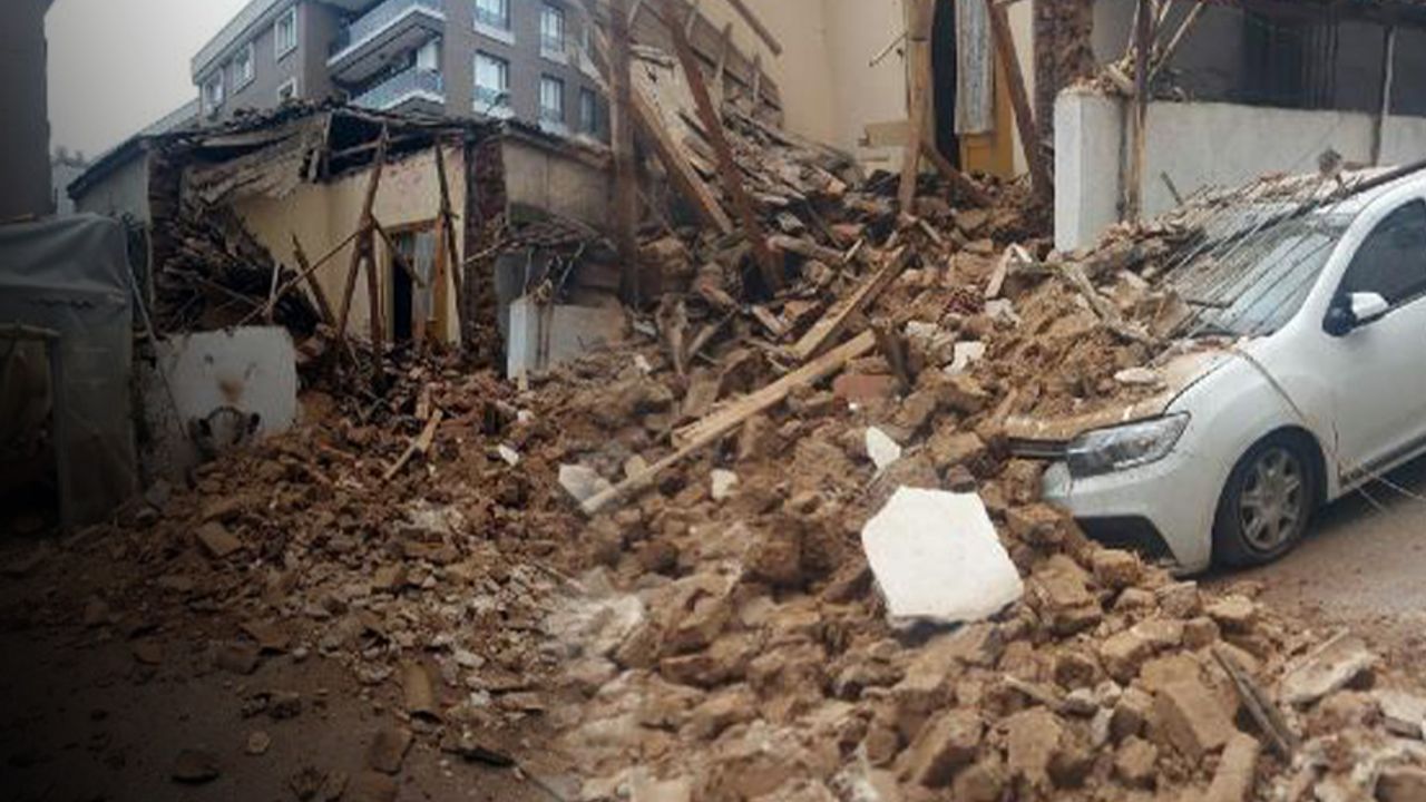 İzmir’de metruk bina çöktü... Büyük panik yaşandı