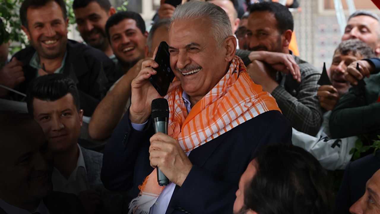 Erdoğan, halk buluşmasına telefonla bağlandı... İzmir'i Kılıçdaroğlu'na bırakmaktan bıkmışlardır