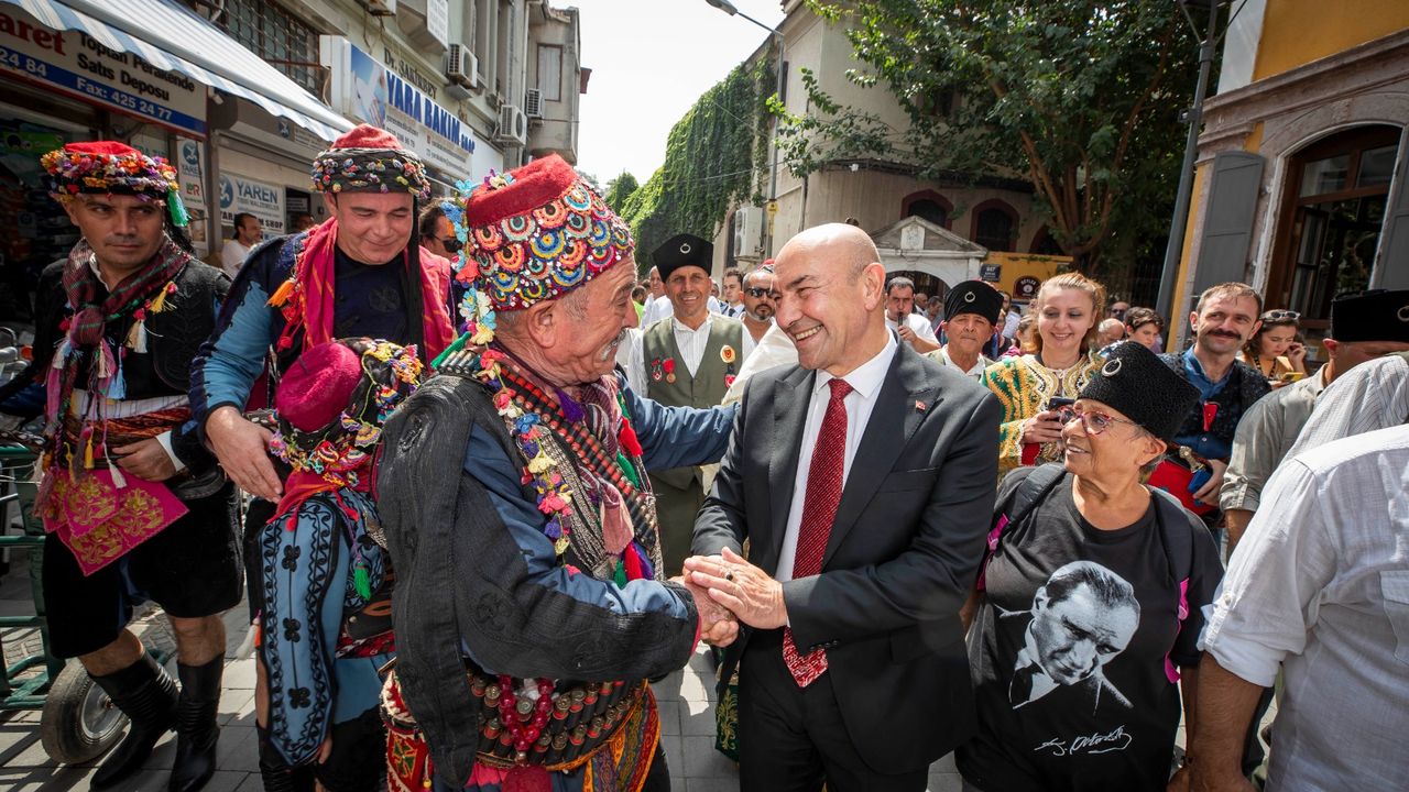 Hür Efe Şeref Üsküp Sokağı’nda 101. yıl kutlaması
