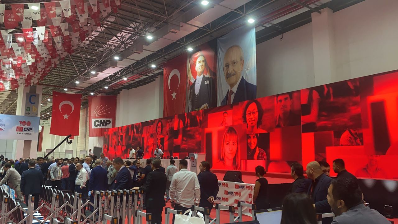 CHP İzmir'de kongre günü