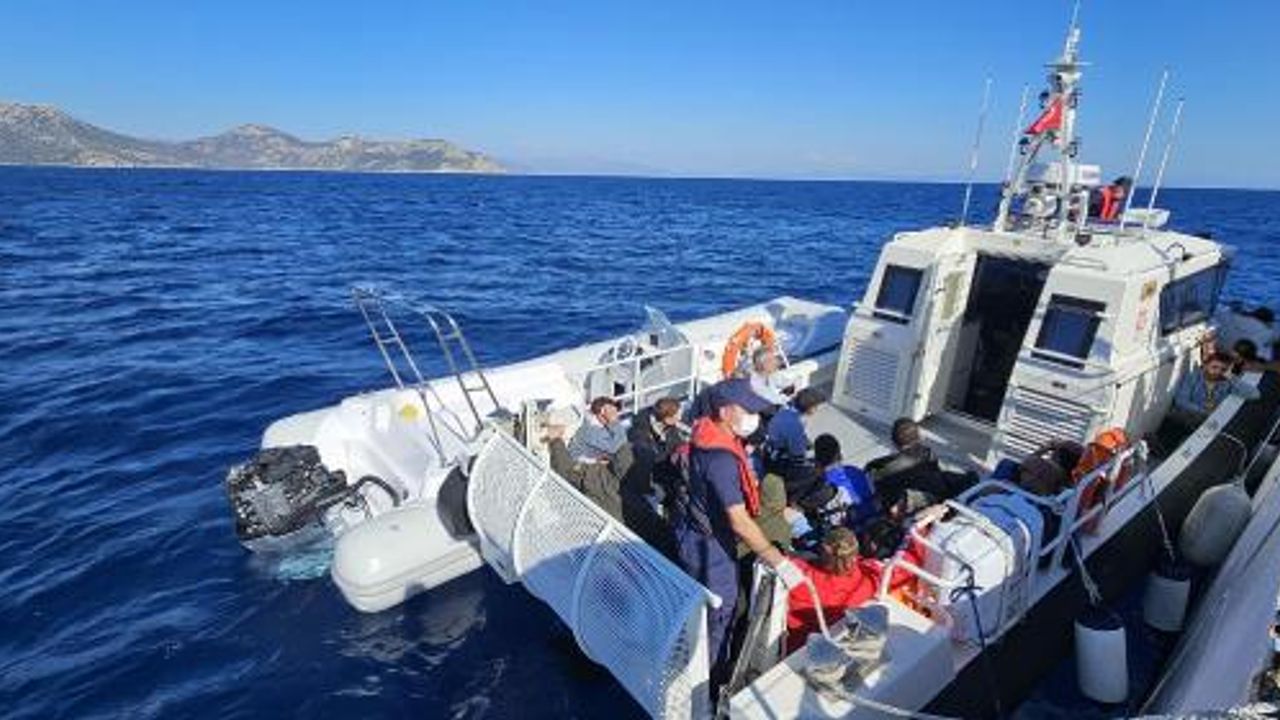 Yunan unsurlarının geri ittiği 30 kaçak göçmen kurtarıldı