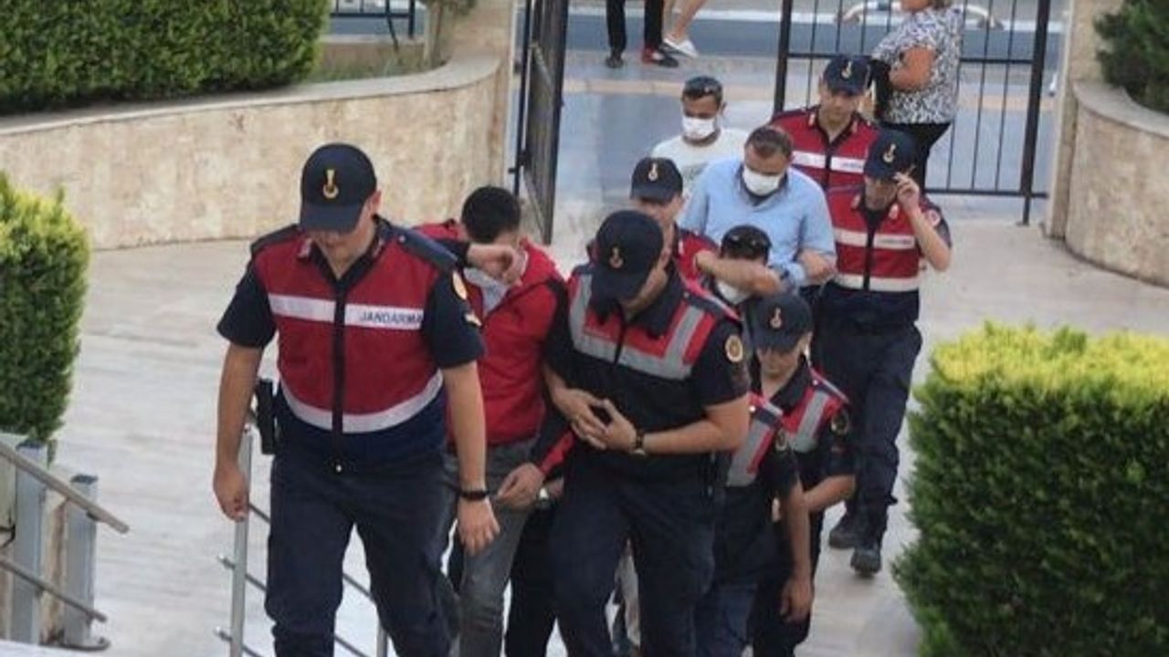 4 ilde düzenlenen operasyonda 6 göçmen kaçakçısı tutuklandı