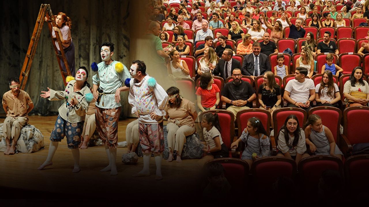 Karşıyaka Belediye Tiyatrosu yeni sezonuna perde açtı... Vahşi Komedi'ye seyircilerden tam not