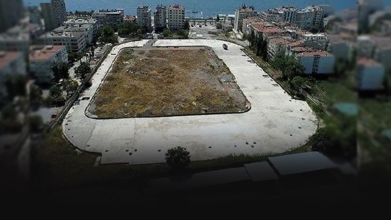 İZVAK'tan 'Karşıyaka Stadı' açıklaması... "Sorumluluk almaya davet ediyoruz"
