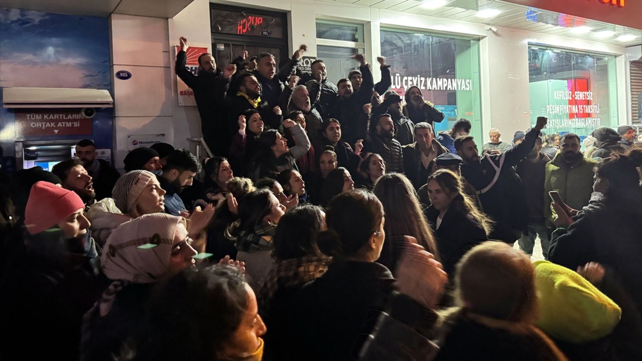 CHP Çiğli'de 'ithal aday' protestosu!