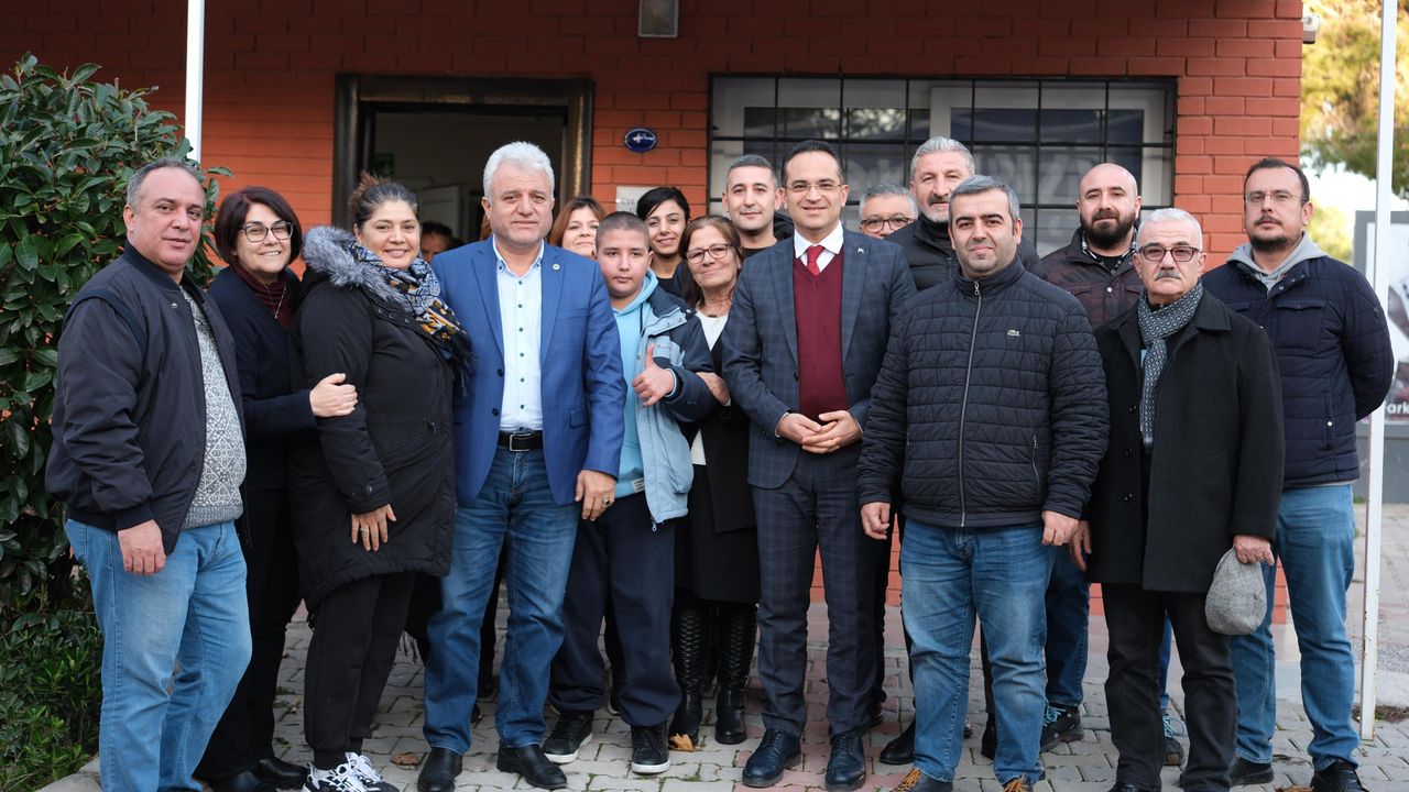 CHP'li Olgun Atila, depremzedeler ile buluştu