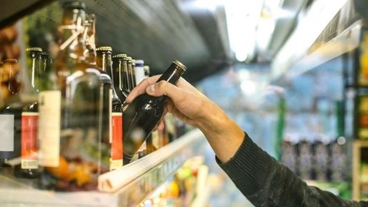 Suudi Arabistan’da 70 yıl aradan sonra içki satışı başlıyor