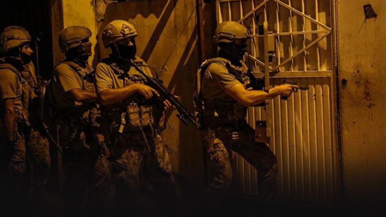 İzmir'de terör örgütü operasyonu! 4 şüpheli yakalandı