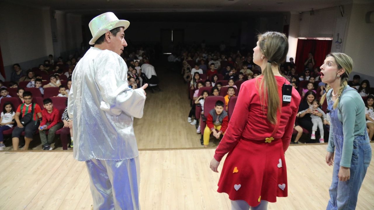 Bayraklılı çocuklar sanat ve spor etkinliklerinde buluştu