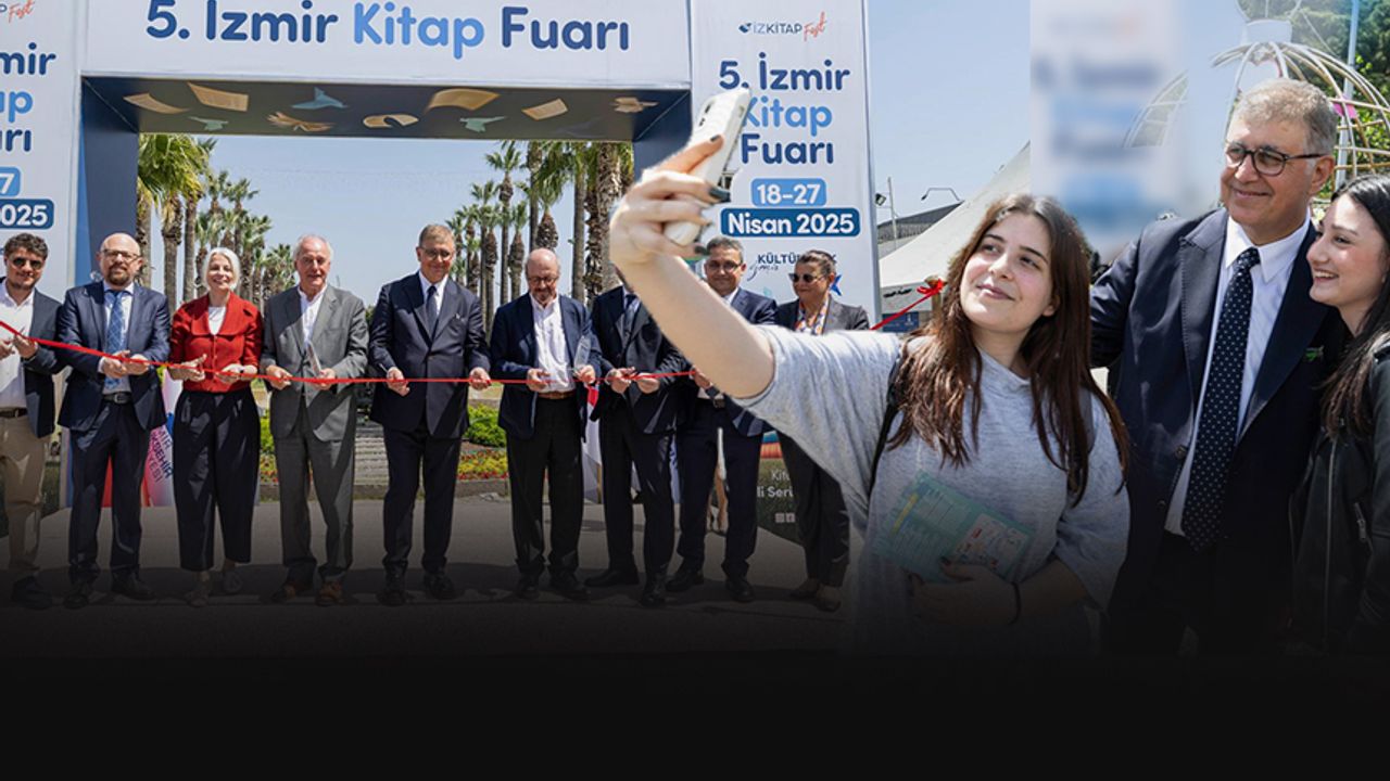 İzmir Kitap Fuarı Kültürpark’ta kapılarını açtı... Tugay'dan gençlere önemli mesajlar!