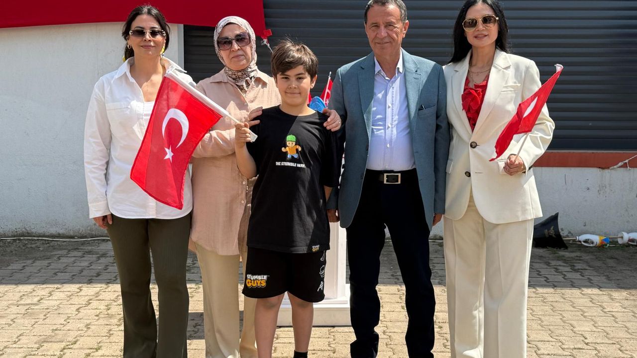 Ege Ulaşım 23 Nisan’ı Coşkuyla kutladı