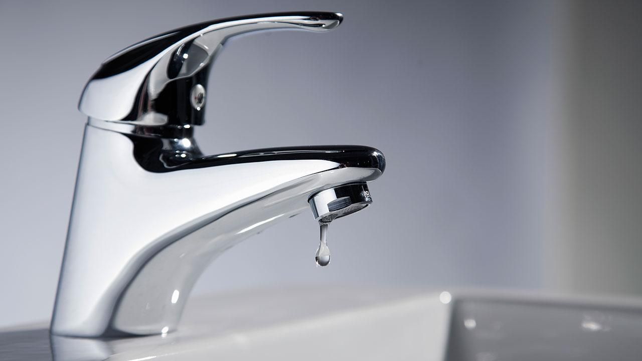 İzmir'in 5 ilçesinde sular akmayacak: İşte güncel su kesintileri listesi!