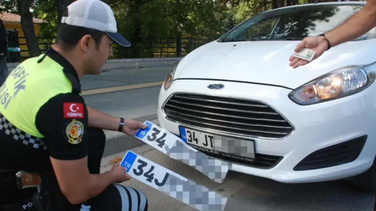 APP plakalarda ceza affı... O tarihten sonra kesilenler iptal! - Gündeme  Bakış